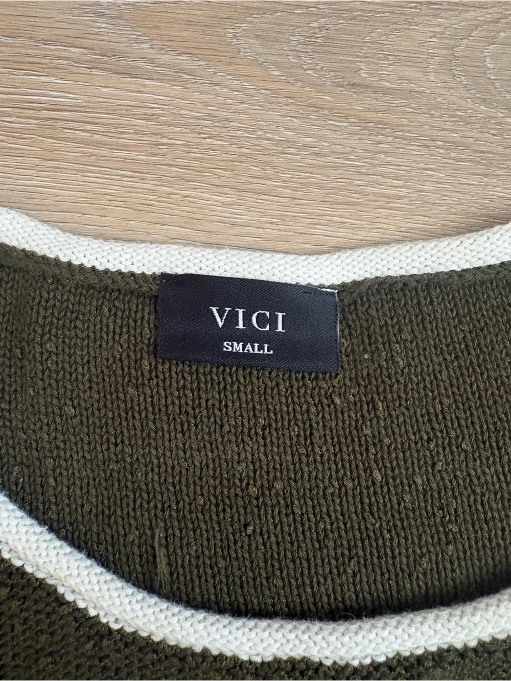 VICI Olive Green Cropped Knit with White Piping - Picture 6 of 7